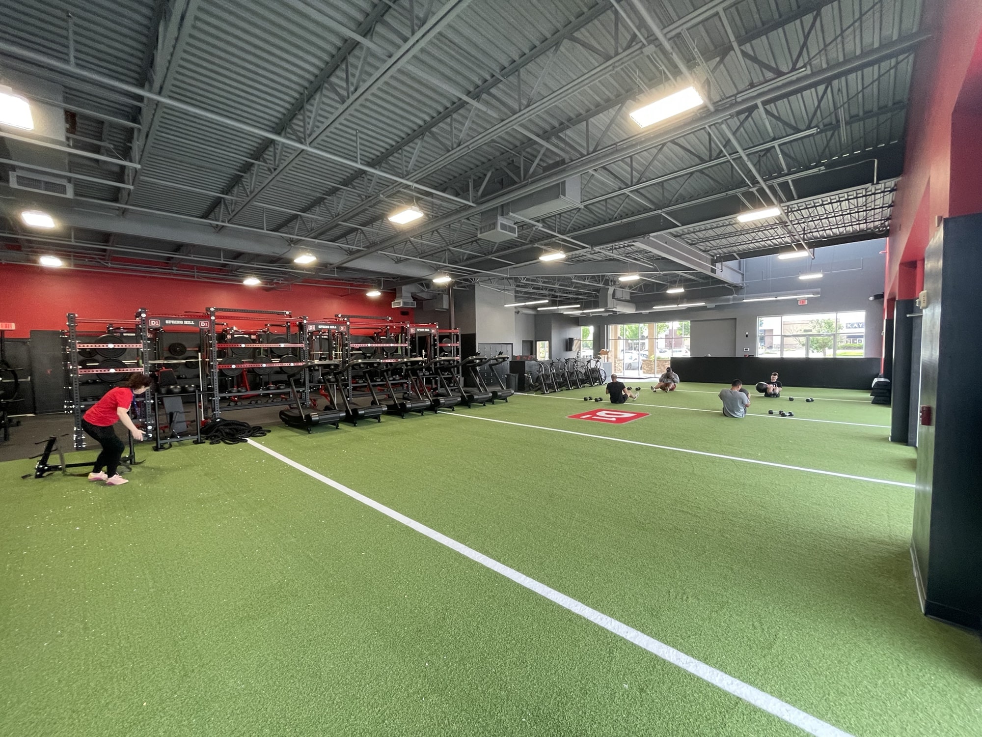 D1 Training Facility athletes working out