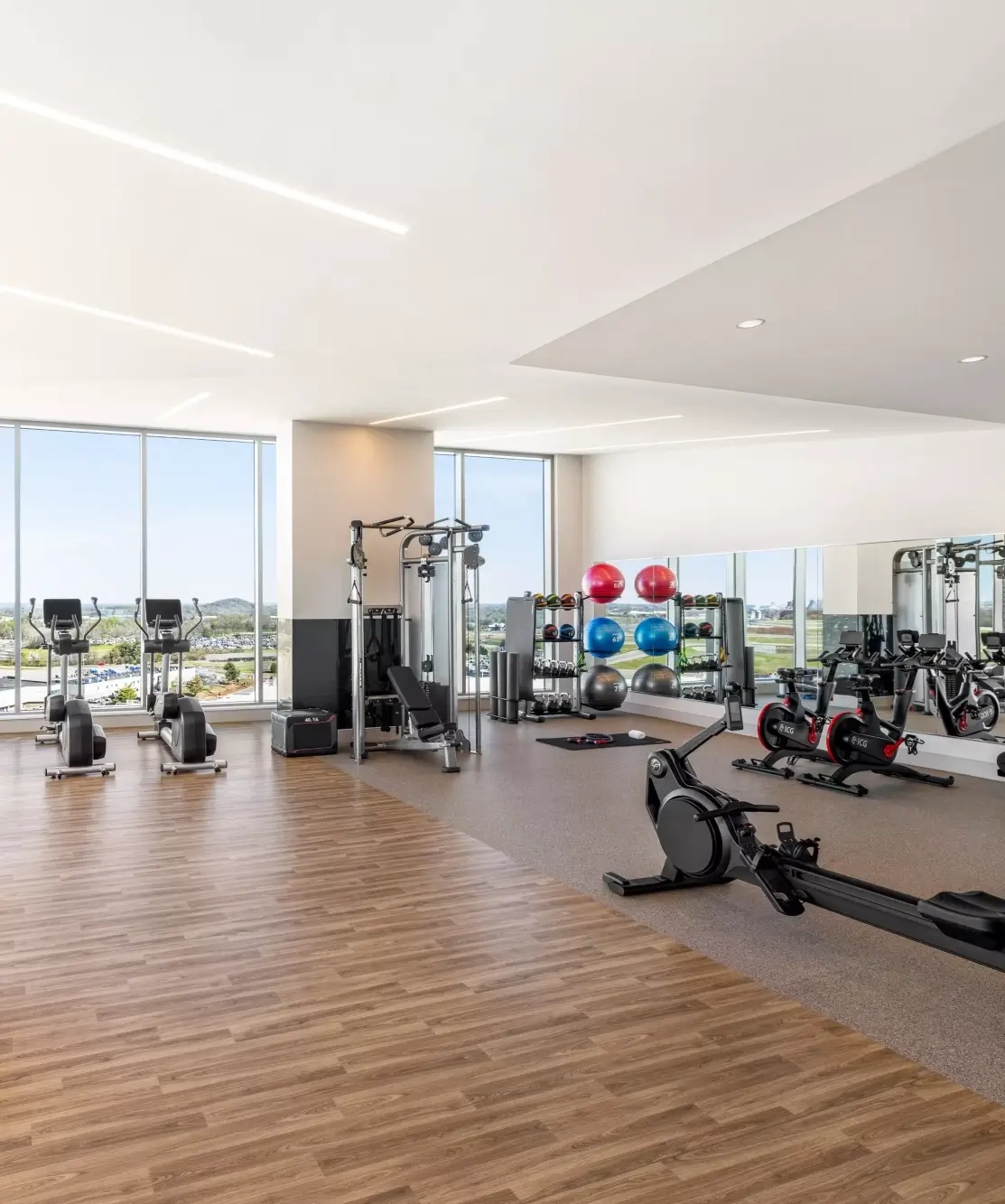 bna hilton hotel gym