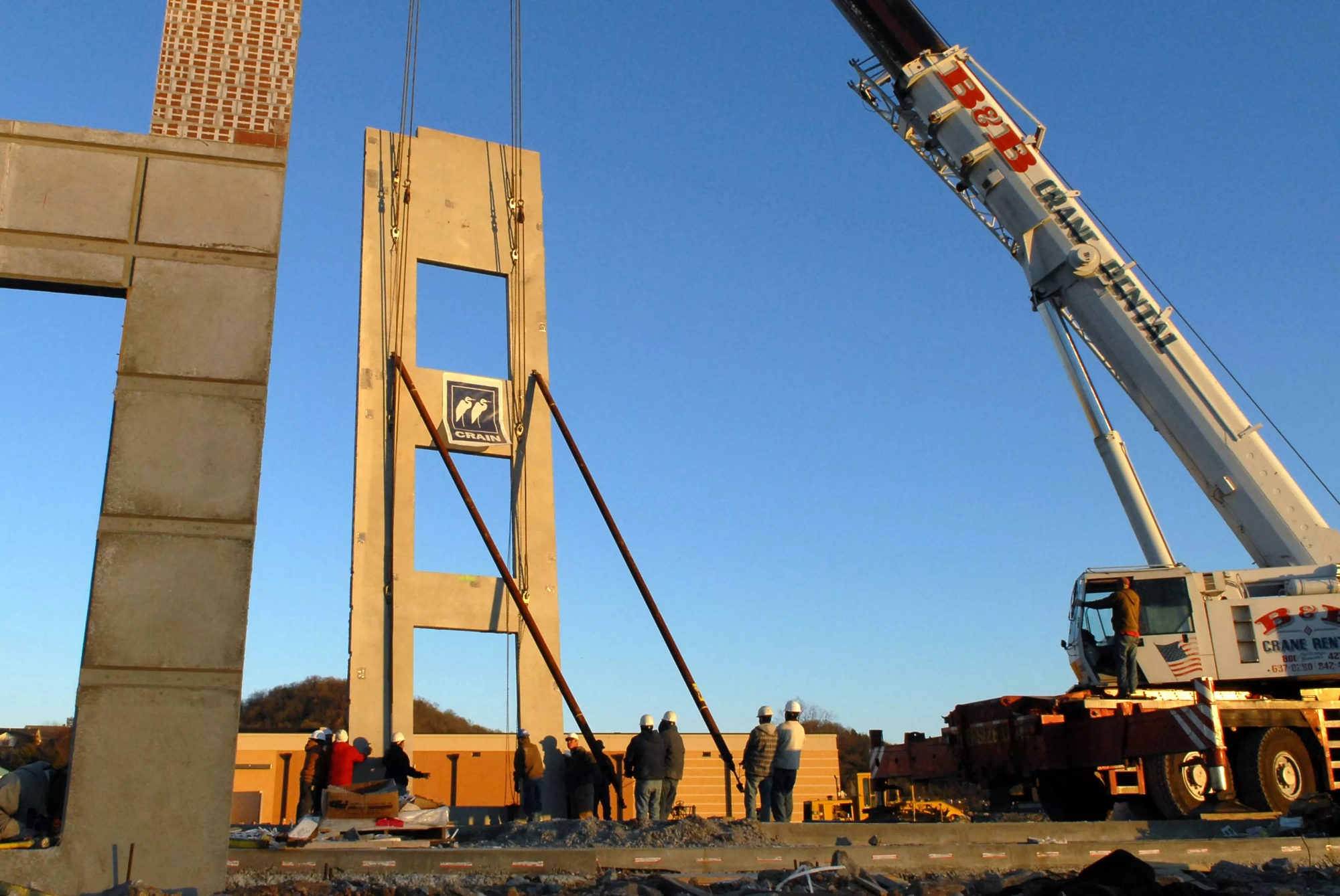 panel lift on a commercial construction site