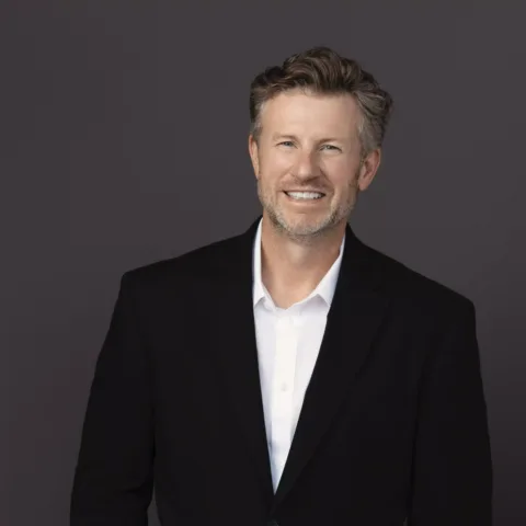 Tom Gregory employee headshot