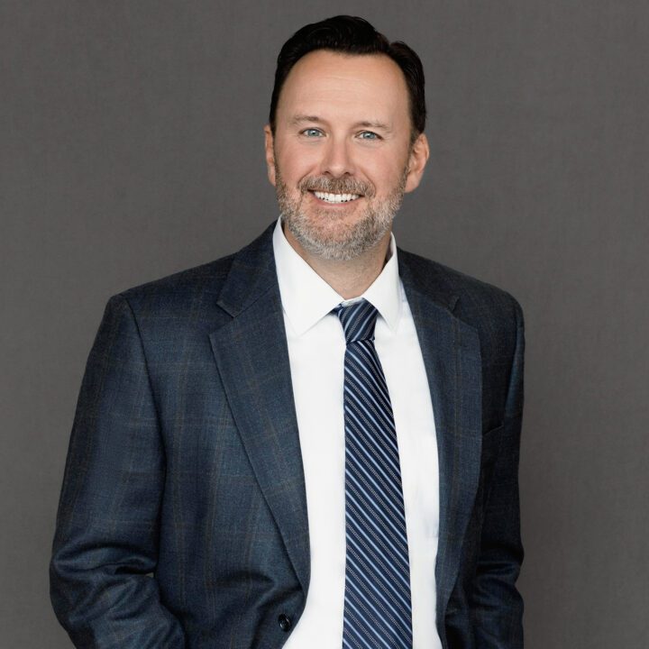 mark hoffman headshot